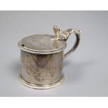 A Victorian silver drum mustard, London, 1850, 73mm.
