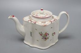 A New Hall 'famille rose' tea pot and cover, circa 1795, 15cm high