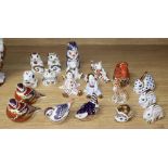 A collection of Royal Crown Derby animal clown ceramic paperweights (19)