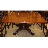 A Victorian style mahogany dining table, W.140cm, D.125cm, H.72cm
