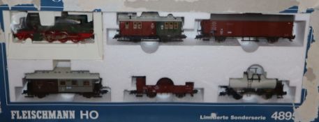 Fleischmann boxed HO train sets: 4885, 4895, 4897, 4898, boxes damaged and 4898 lacking locomotive