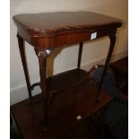 An early 20th century mahogany folding card table, with pad feet, W.62cm, D.39cm, H.71cm