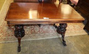 A mid Victorian rectangular rosewood library table, W.122cm, D.60cm, H.71cm