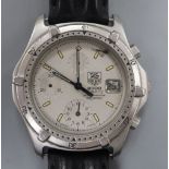 A gentleman's modern stainless steel Tag Heuer 2000 Quartz Professional wrist watch, on associated