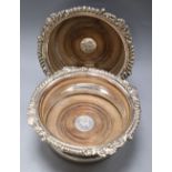 A pair of plated coasters, diameter 17cm