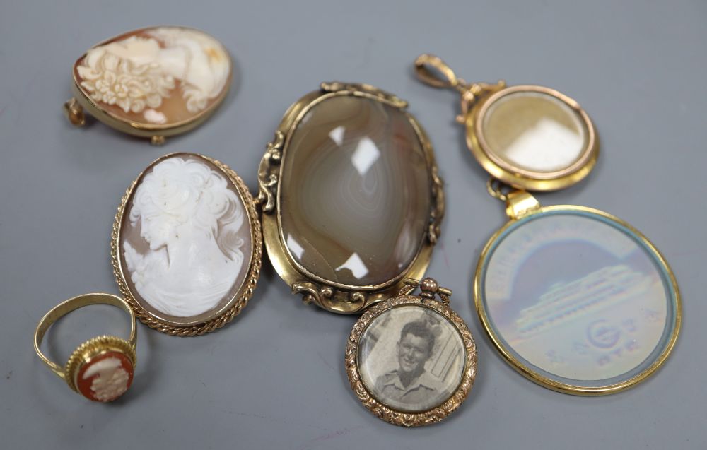 Two 9ct mounted cameo shell pendant brooches, two yellow metal mounted pendants including 9ct and