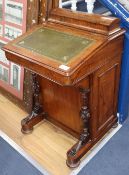 A Victorian inlaid walnut Davenport, W.54cm, D.52cm, H.81cm