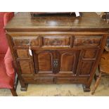 A Chinese cabinet, width 95cm, depth 50cm, height 95cm