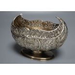 A George V pierced silver boat shaped pedestal dish, by Josiah Williams & Co, London, 1910, width