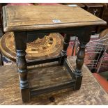 An 18th century style oak joynt stool, width 45cm, depth 31cm, height 47cm