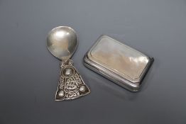 A George III silver snuff box, Birmingham, 1814, 65mm and an Arts & Crafts silver spoon, Shipton &