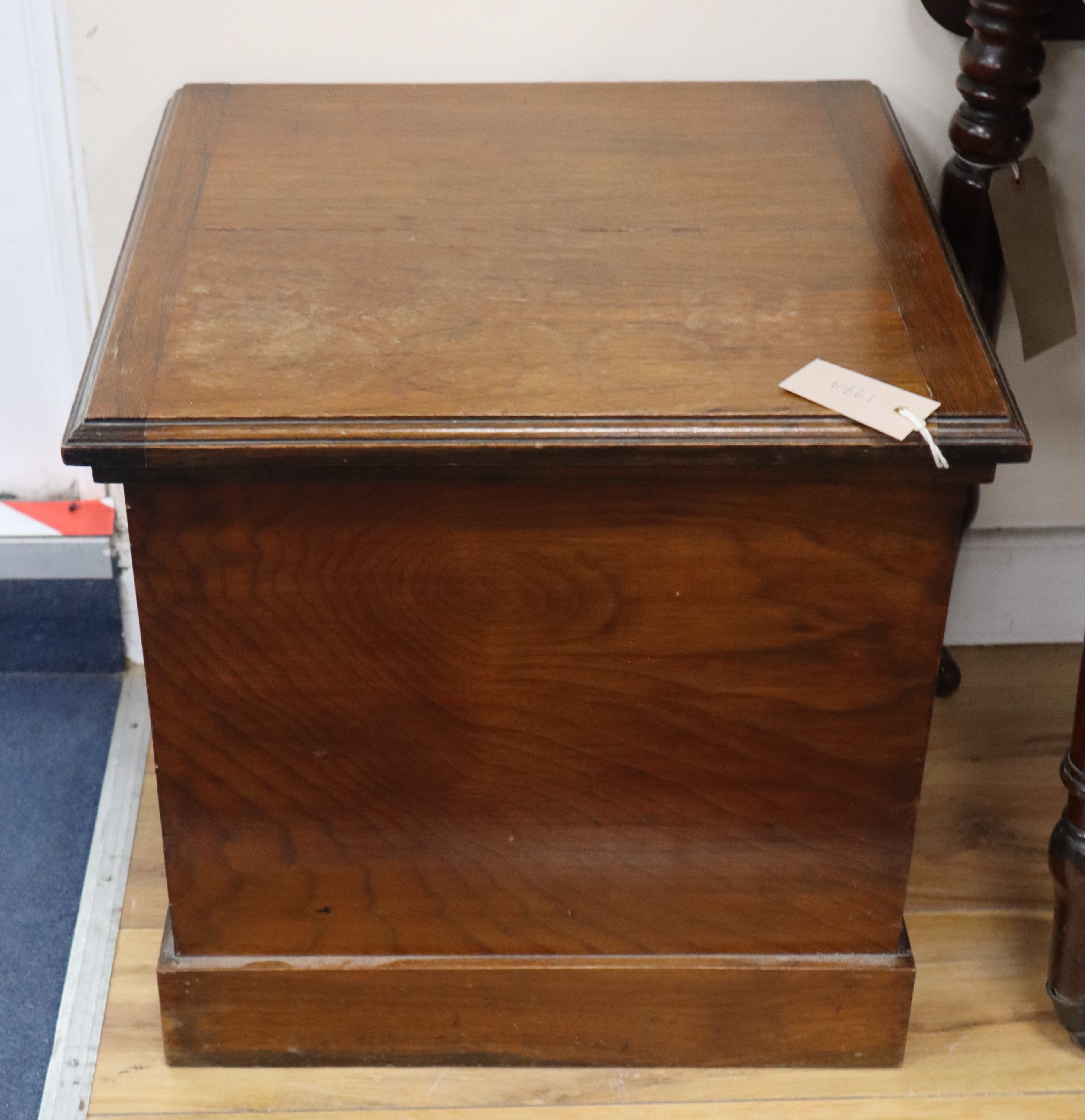 A Victorian walnut commode, W.46cm, D.44cm, H.44cm - Image 2 of 3