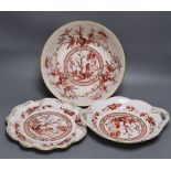 A Coalport "Indian Tree Coral" bowl and two matching dessert dishes in iron-red and gilt, bowl 26cm