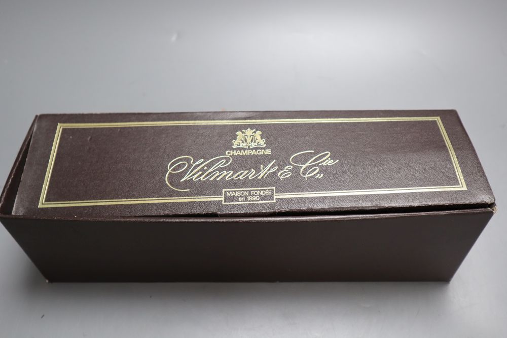 One bottle of Vilmart and Cie Grand Cellier d'or 1992 champagne, complete with box - Image 2 of 7
