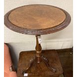 A Victorian burr walnut circular topped wine table, 50cm diameter, height 67cm
