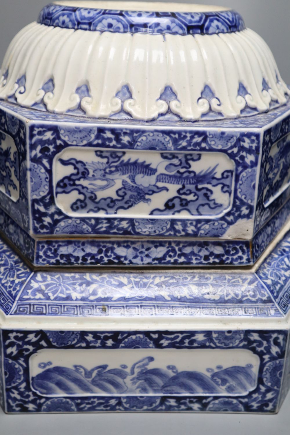 Two Japanese blue and white Arita porcelain hexagonal plinth bases, c.1900, largest 41cm wide - Bild 5 aus 9