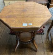 An Edwardian walnut octagonal centre table, width 59cm, height 72cm