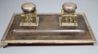 A George V silver and tortoiseshell mounted inkstand, Walker & Hall, Birmingham, 1920 (lacking one