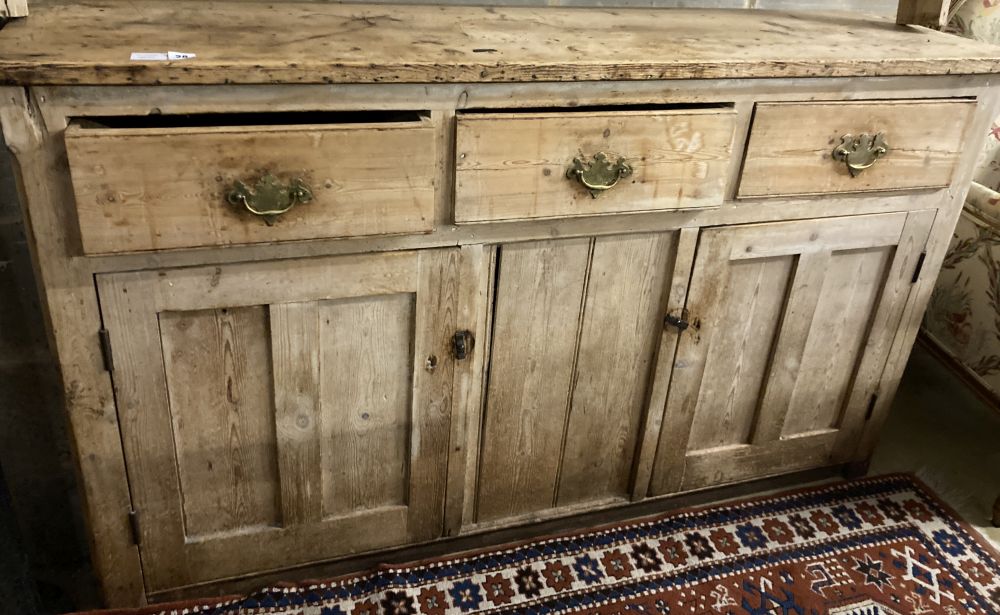 A Victorian pine dresser, width 160cm, depth 44cm, height 250cm - Image 4 of 7