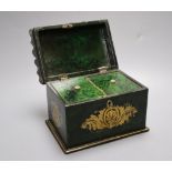 A Victorian simulated malachite papier mache tea caddy, width 16cm