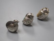 An Edwardian silver mounted 'hatching duckling' pin cushion, Birmingham, 1908, 23mm and two modern