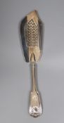 A late William IV silver fiddle, thread and shell pattern fish slice, Mary Chawner, London 1836,