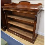 A Victorian mahogany open bookcase, width 107cm, depth 41cm, height 103cm