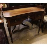 A Regency mahogany dressing table, width 107cm, depth 53cm, height 89cm