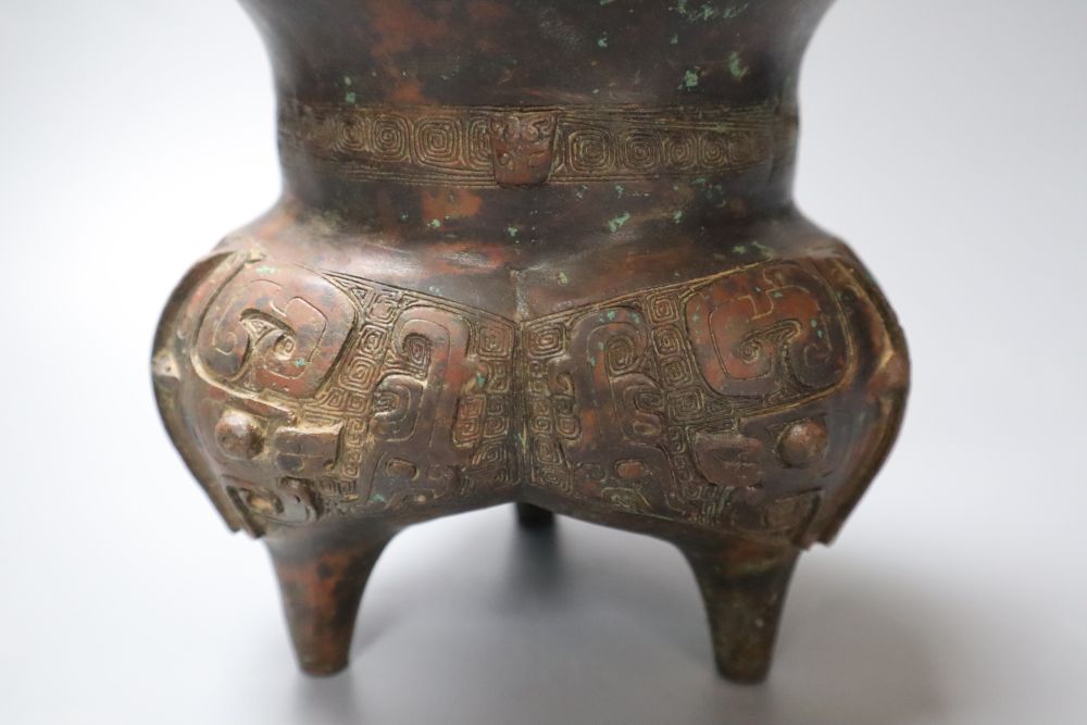 A Chinese archaistic bronze tripod vessel, 16cm - Image 3 of 5