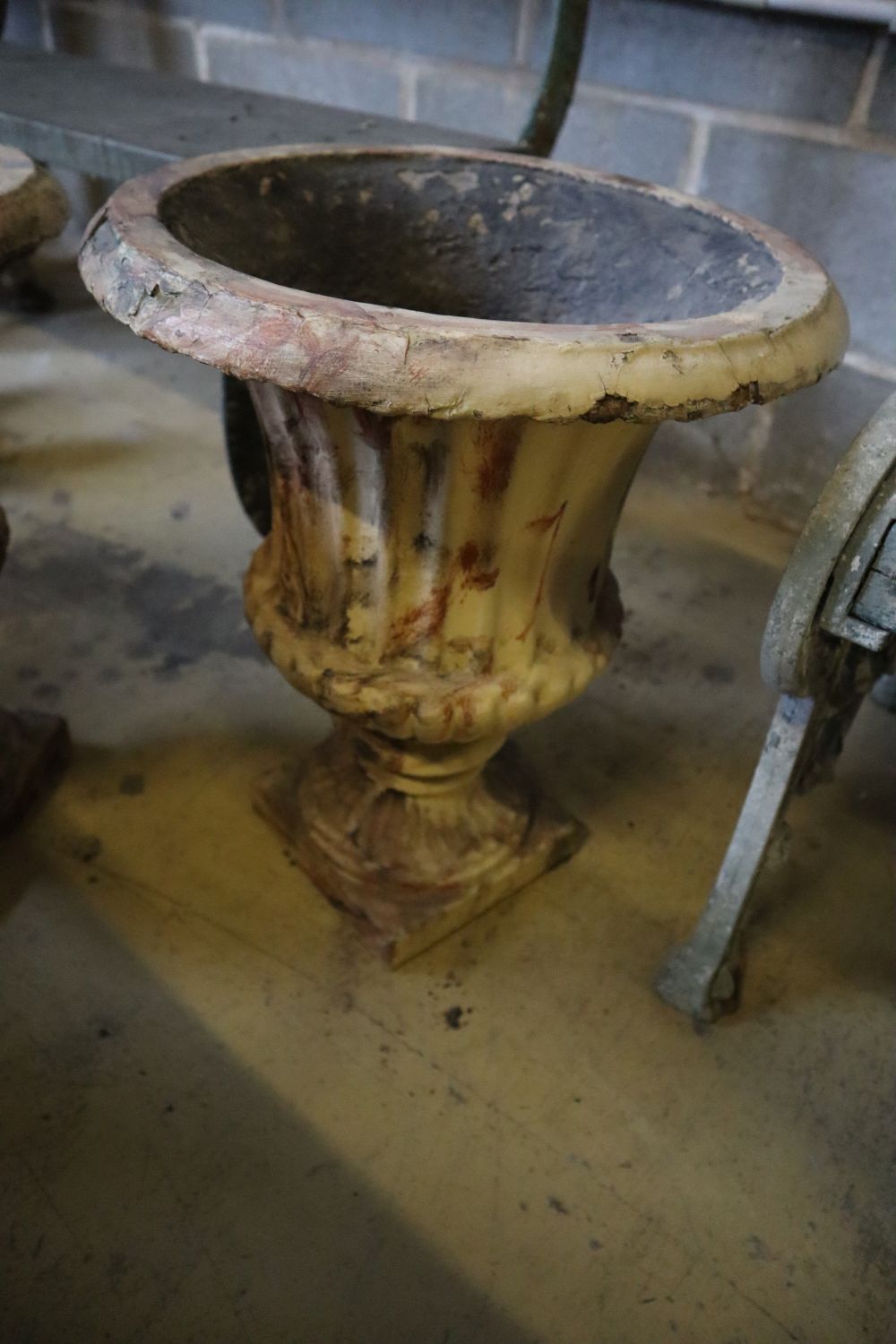 A pair of Victorian faux marble cast iron urn campana garden urns, 39cm diameter, height 46cm - Image 2 of 3