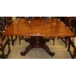 A Victorian style mahogany dining table, W.140cm, D.125cm, H.72cm