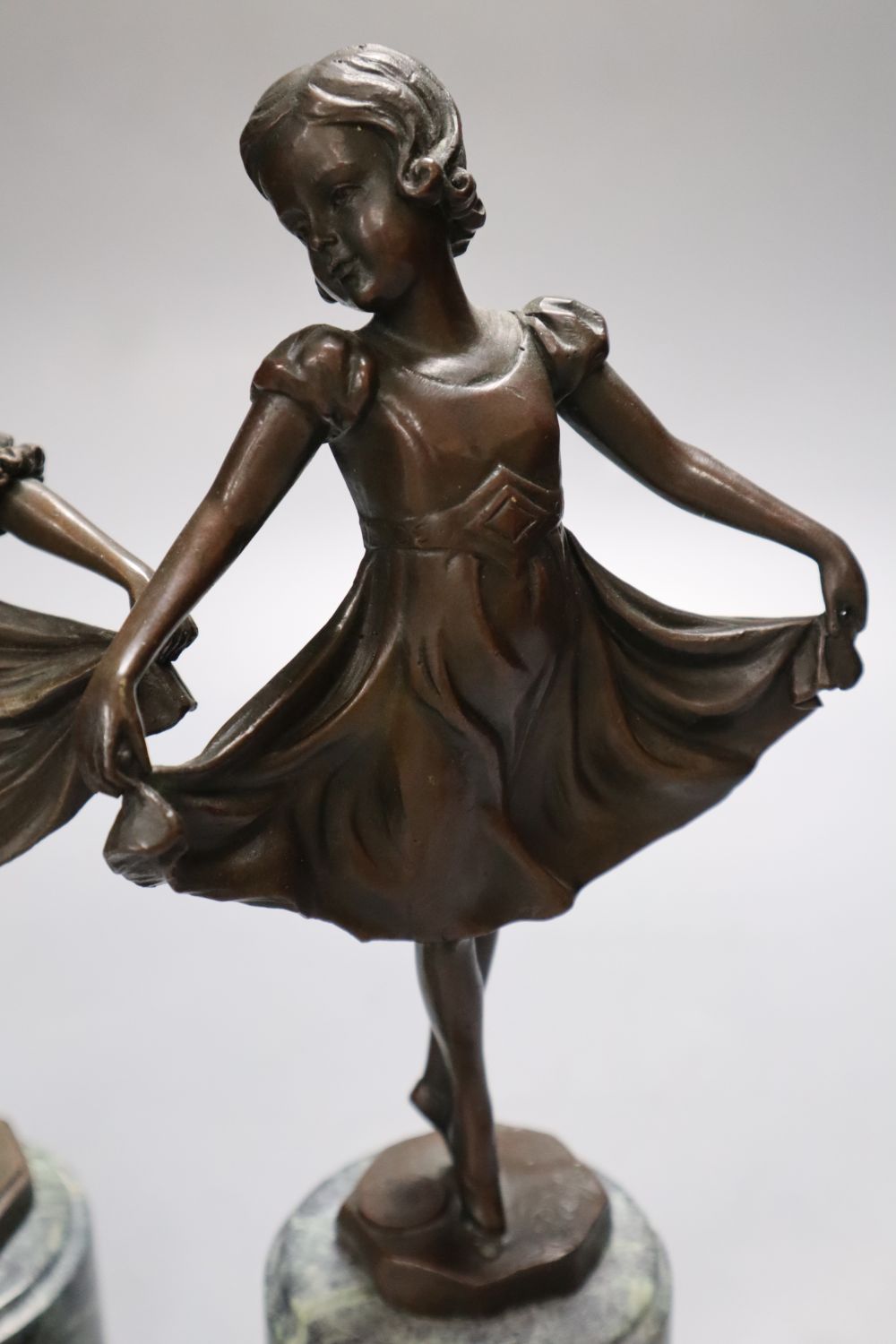 After Preiss - A pair of modern French bronzes of dancing girls, on marble plinths, 26cm high - Image 3 of 6