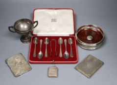 Mixed silver including cased set of six teaspoons, card case, aide memoir, vesta, Irish trophy cup