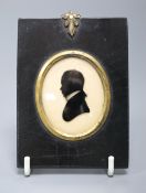 A Georgian silhouette in frame, height 5.5cm