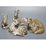 Royal Copenhagen: two deer, a fox and a fox groupCONDITION: Good condition.