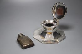 A late Victorian small silver hip flask, George Unite, Birmingham, 1900, 87mm and a silver mounted