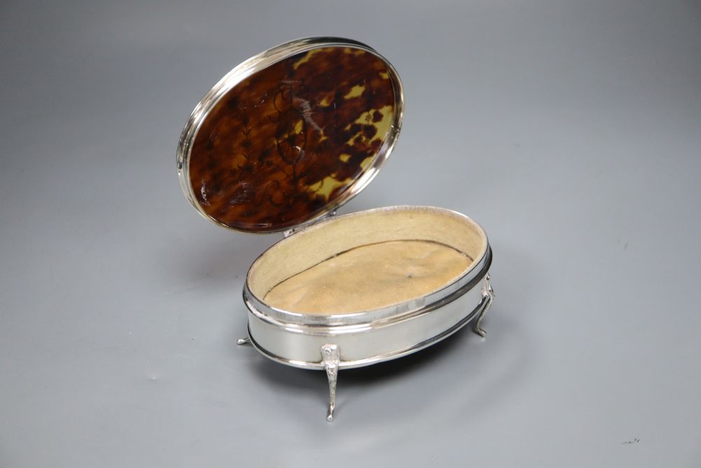 A George V silver and tortoiseshell oval trinket box, Birmingham, 1919, 14.5cm. - Image 3 of 4