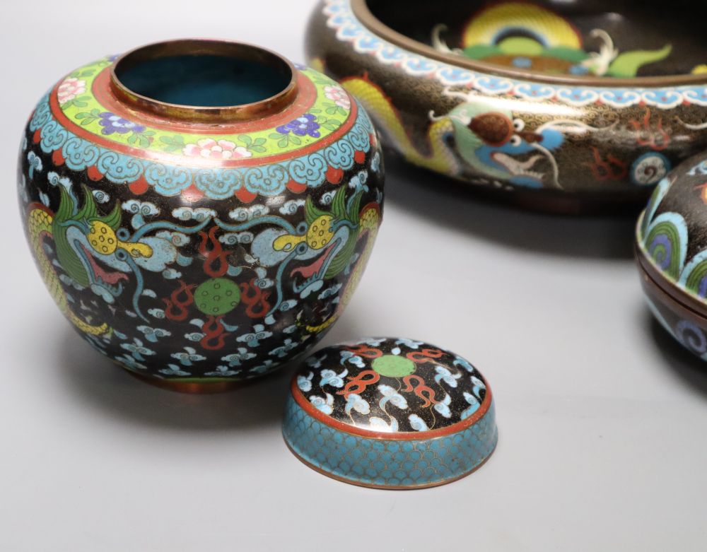 An early 20th century Chinese 'dragon' bowl, a box and cover and a ginger jar and cover, largest - Image 3 of 8