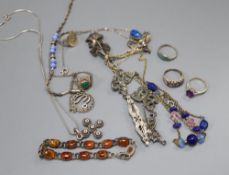 Mixed jewellery including amber bracelet, marcasite necklace etc.