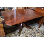 A George III rectangular mahogany breakfast table, width 141cm, depth 103cm, height 73cm