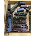 Hornby Dublo locomotives, including Barnstaple, Bristol Castle and Cardiff Castle, one tender