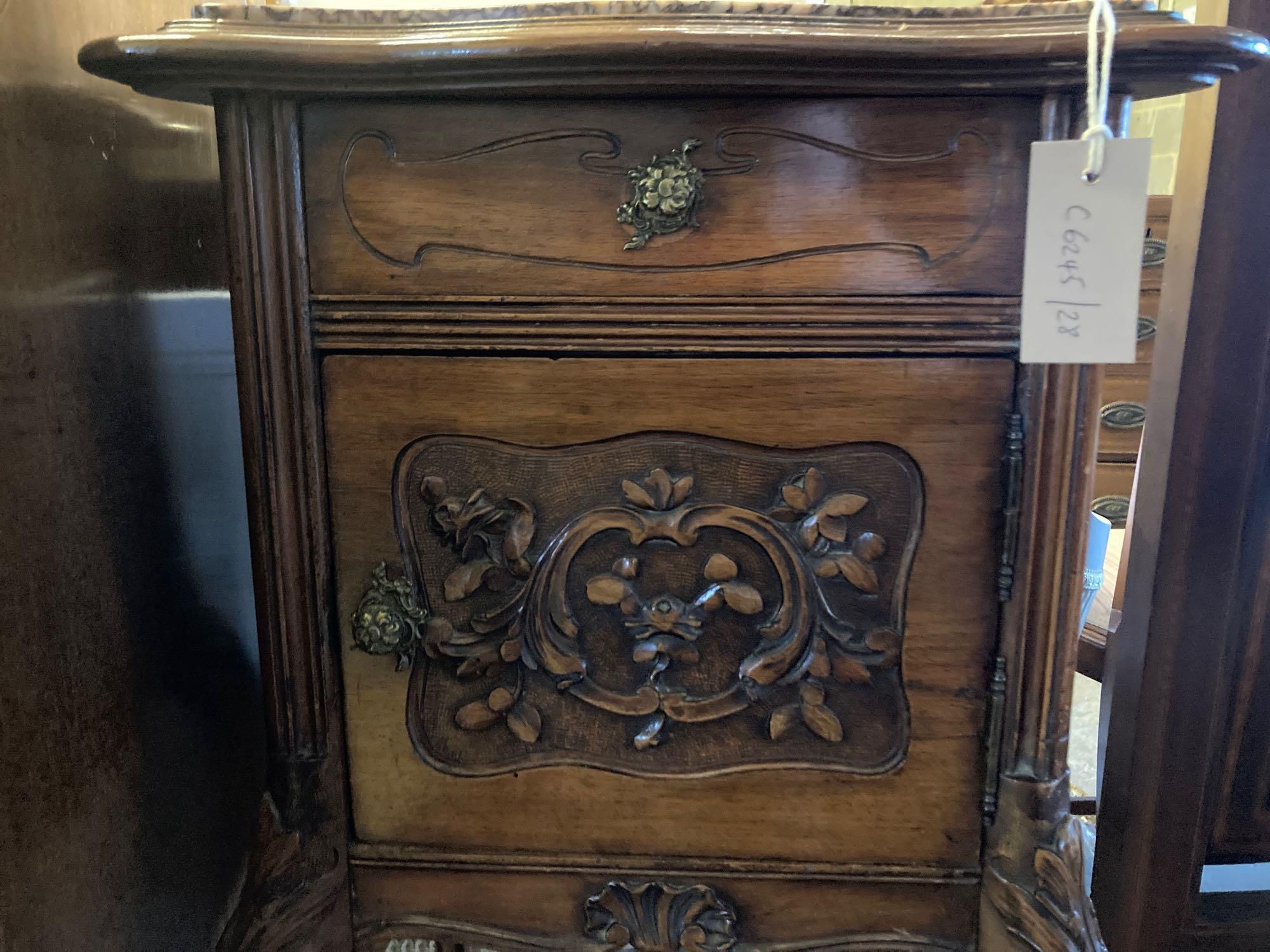 An Edwardian carved walnut bedside cabinet, with marble top and ceramic lined interior, width 41cm - Image 3 of 4