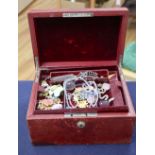 A box of assorted costume jewellery.