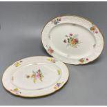 Two Spode 1918 pattern oval dishes painted with floral spraysCONDITION: Both plates structurally