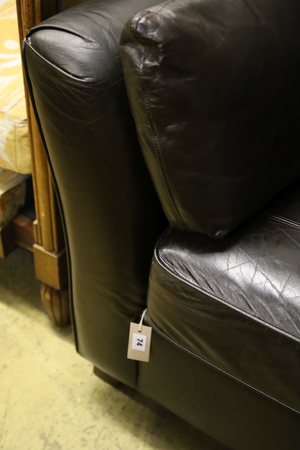 A modern brown leather two seat sofa, width 190cm depth 100cm - Image 3 of 4