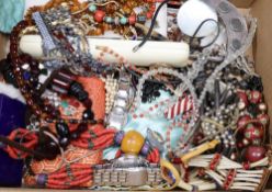 Assorted jewellery including costume, banded agate bead necklace and wrist watches etc.