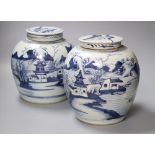 A pair of 18th century Chinese blue and white jars and covers, 23cmCONDITION: One of the covers