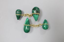 A pair of yellow metal mounted teardrop shaped malachite cufflinks, largest 23mm, gross 22.2 grams.