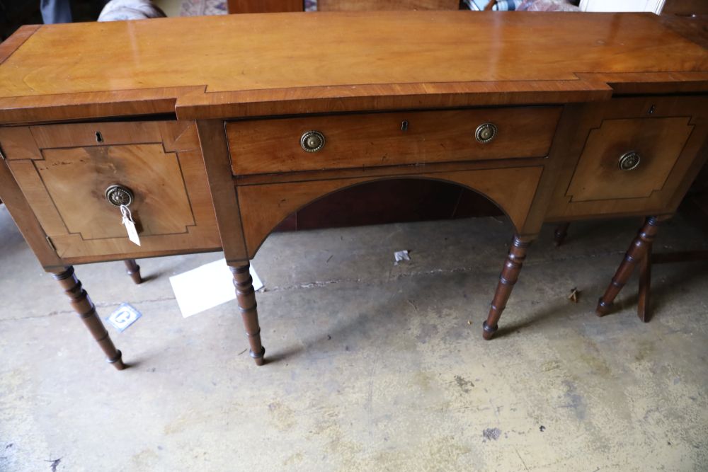 A Georgian mahogany breakfront sideboard, width 175cm, depth 51cm, height 92cm - Image 4 of 4