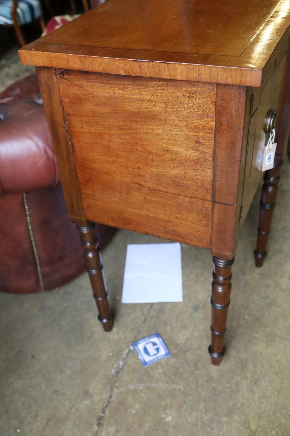 A Georgian mahogany breakfront sideboard, width 175cm, depth 51cm, height 92cm - Image 3 of 4